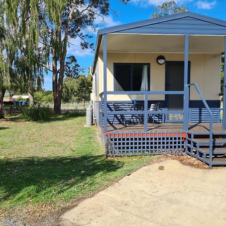 Pinjarra Caravan Park And Cabins 외부 사진