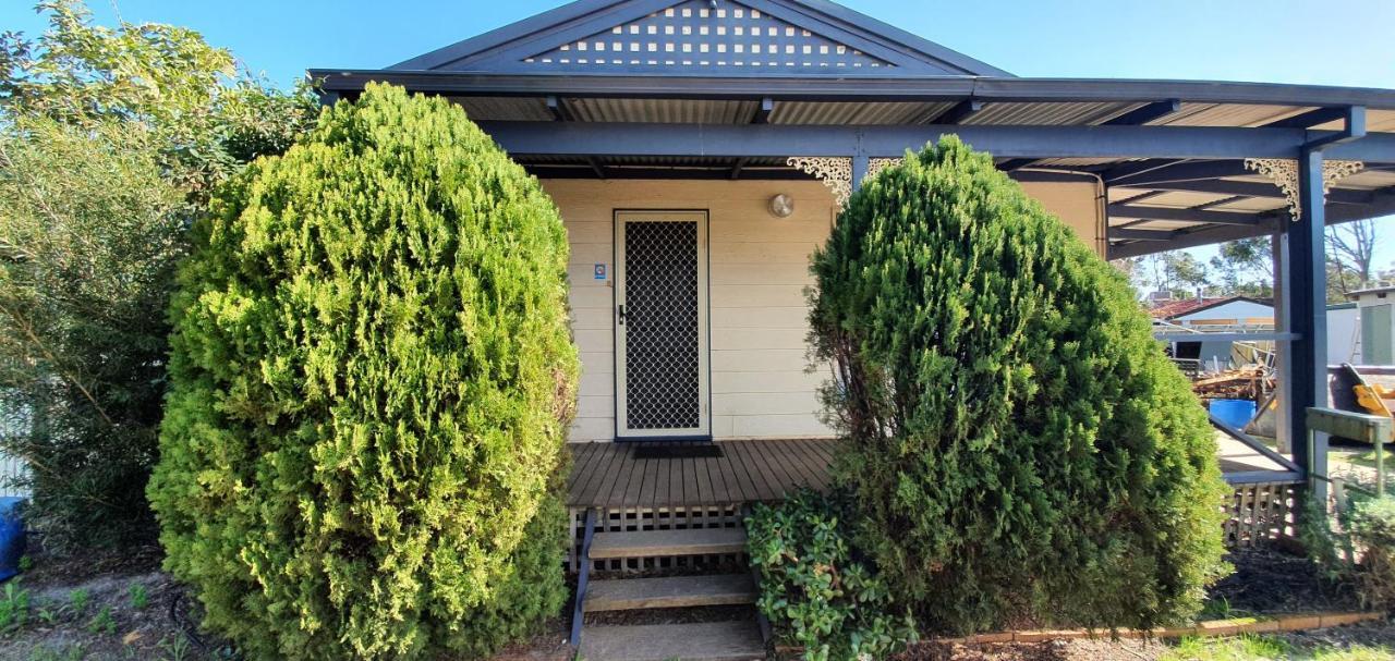 Pinjarra Caravan Park And Cabins 외부 사진