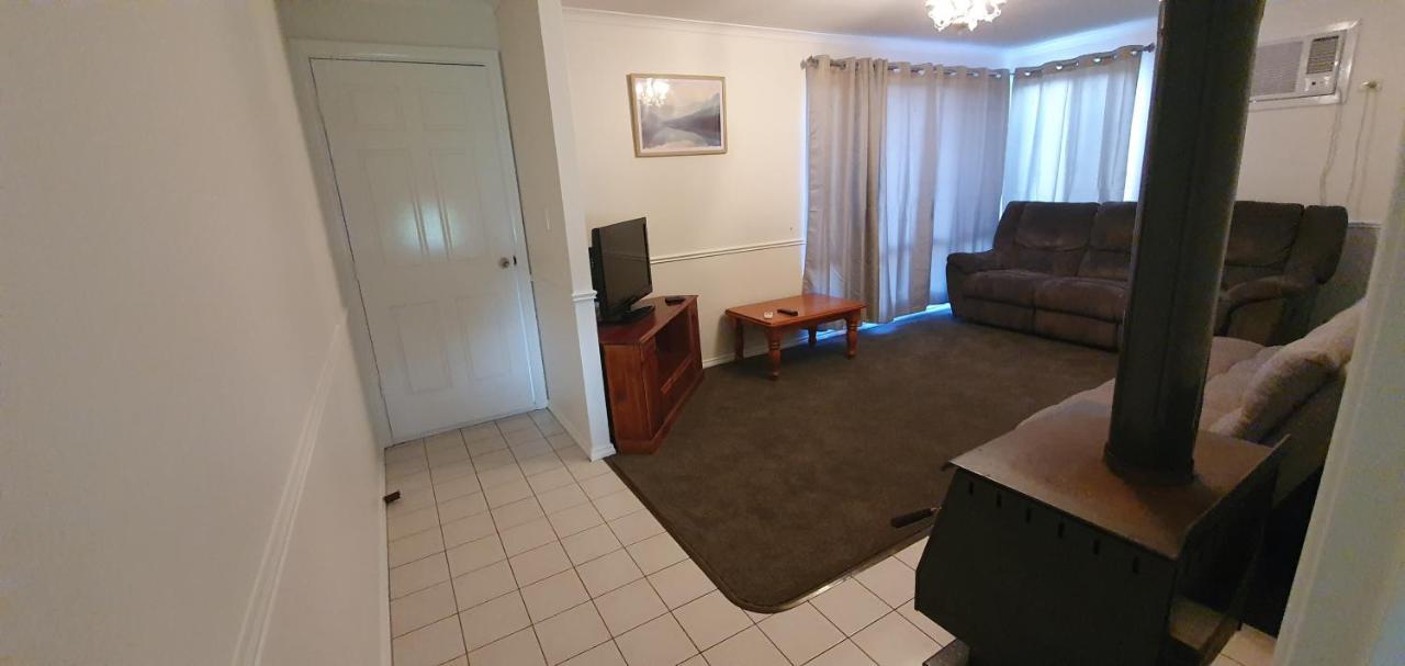 Pinjarra Caravan Park And Cabins 외부 사진
