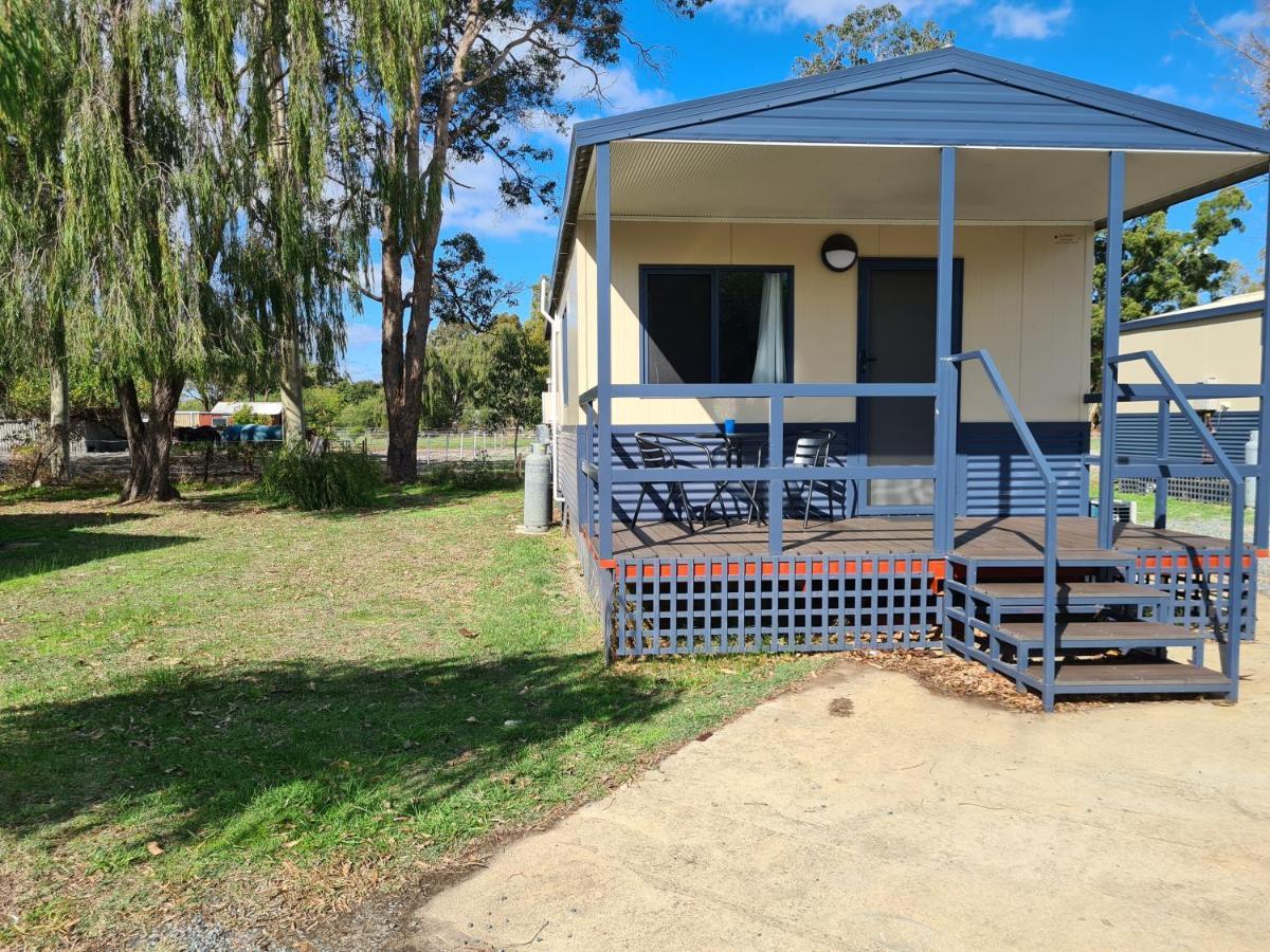 Pinjarra Caravan Park And Cabins 외부 사진