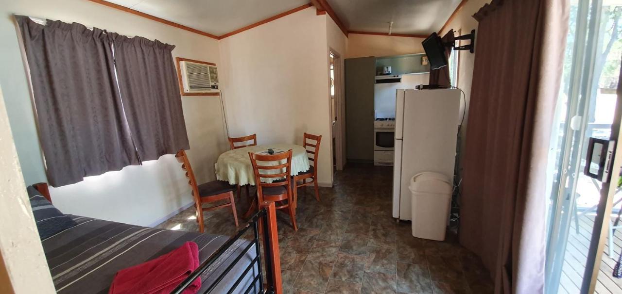 Pinjarra Caravan Park And Cabins 외부 사진