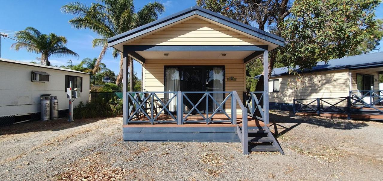 Pinjarra Caravan Park And Cabins 외부 사진