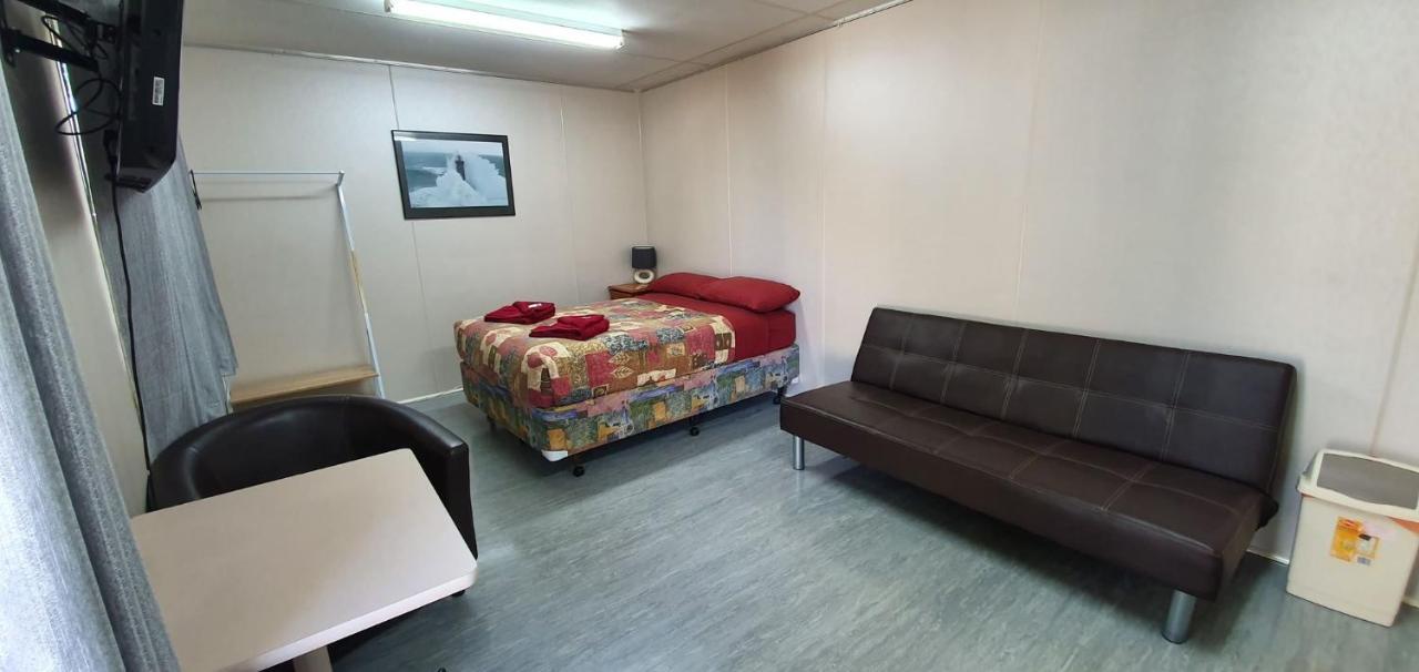 Pinjarra Caravan Park And Cabins 외부 사진