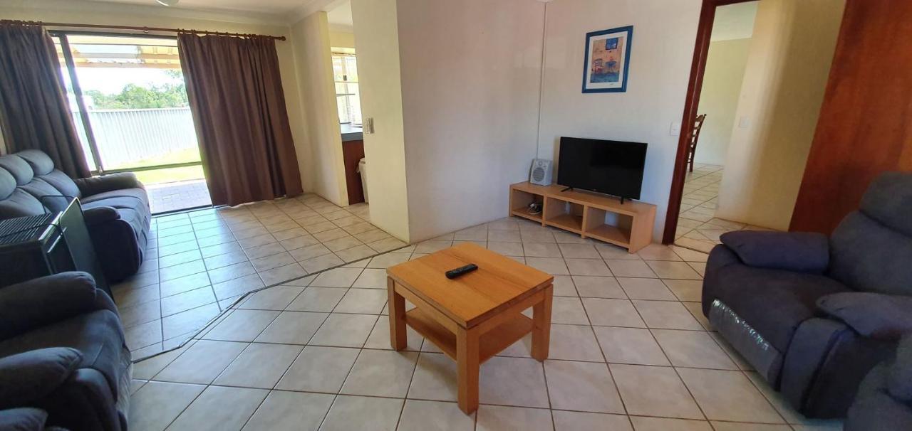 Pinjarra Caravan Park And Cabins 외부 사진
