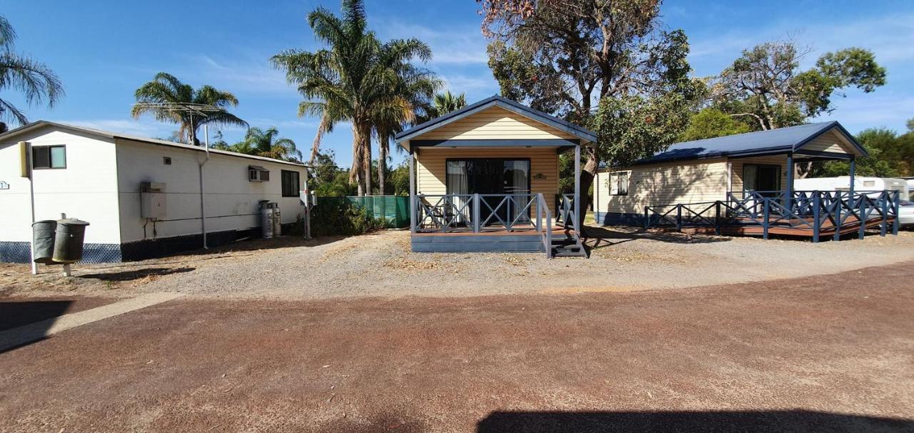 Pinjarra Caravan Park And Cabins 외부 사진
