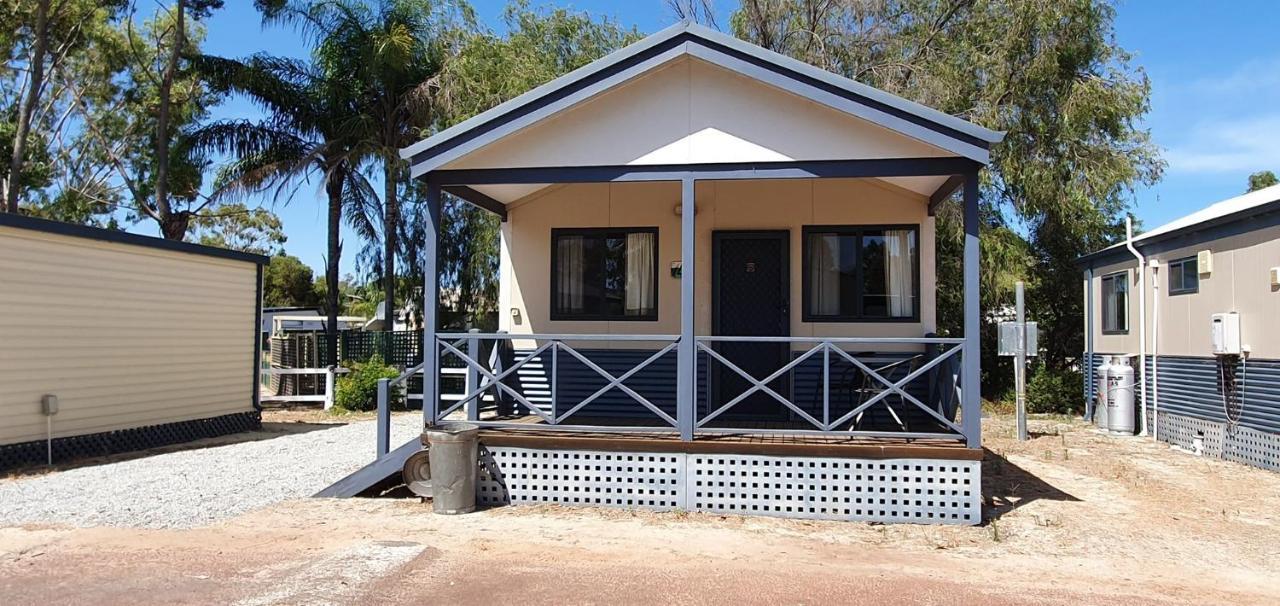 Pinjarra Caravan Park And Cabins 외부 사진